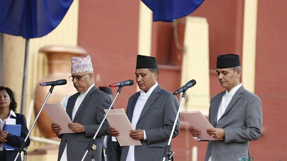 নেপালে অন্তর্বর্তী সরকারে তিন মন্ত্রীর শপথ গ্রহণ