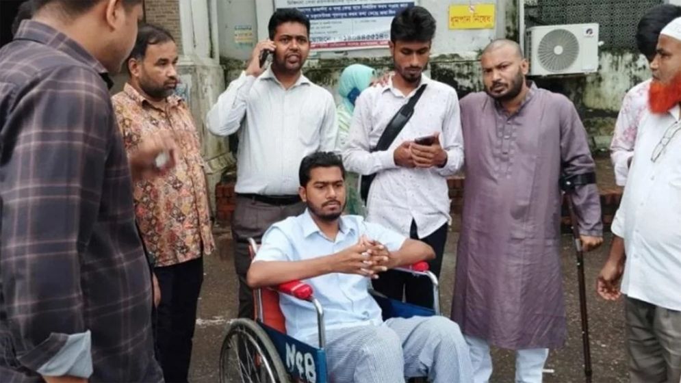 মঙ্গলবার অন্য হাসপাতালে ভর্তি হচ্ছেন নুর