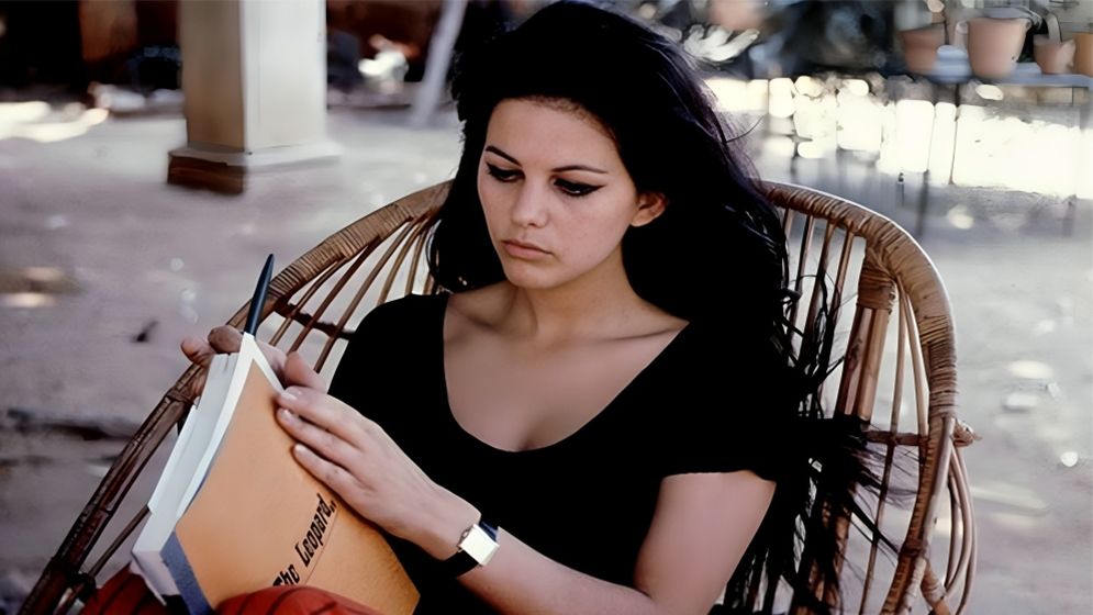 কিংবদন্তি অভিনেত্রী ক্লডিয়া কার্ডিনাল মারা গেছেন