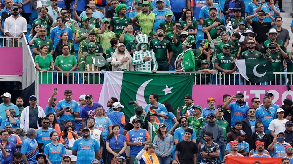 ভারত-পাকিস্তানের ম্যাচে স্টেডিয়াম হাউসফুল ঘোষণা, পুলিশের সতর্কতা জারি