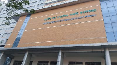 গ্যাস লাইন বিস্ফোরণে একই পরিবারের ৫ জন দগ্ধ