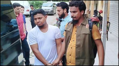 মেয়েকে ধর্ষণের চেষ্টা দেখে ফেলায় মা–মেয়েকে হত্যা