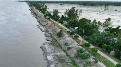 চিলমারীতে টি-বাঁধ ও ডানতীর রক্ষা প্রকল্প ভাঙ্গনের মুখে