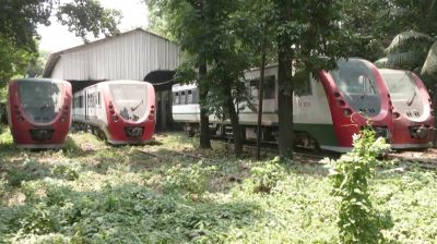 ডেমু ট্রেন প্রকল্পে ৫৯৮ কোটি টাকার ক্ষতি, রেলওয়ের সাবেক ডিজিসহ ৭ জনের বিরুদ্ধে মামলা