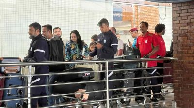 কাঠমান্ডুতে আটকা পড়া বাংলাদেশ ফুটবল দল দেশে ফিরছে