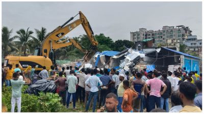 বাঁকখালী নদী তীরে অবৈধ স্থাপনা উচ্ছেদ শুরু