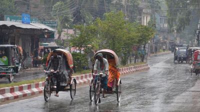 সারা দেশে বজ্রসহ বৃষ্টির আভাস, বঙ্গোপসাগরে লঘুচাপের সম্ভাবনা