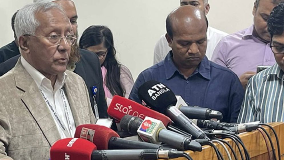 সোমবার ভোটকেন্দ্রের চূড়ান্ত তালিকা প্রকাশ