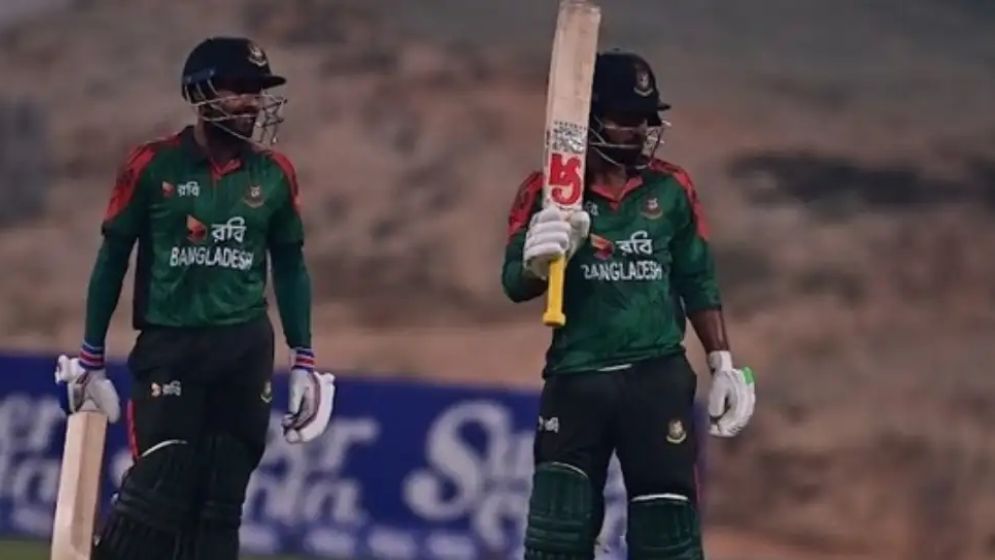 ২২১ রানেই শেষ বাংলাদেশ