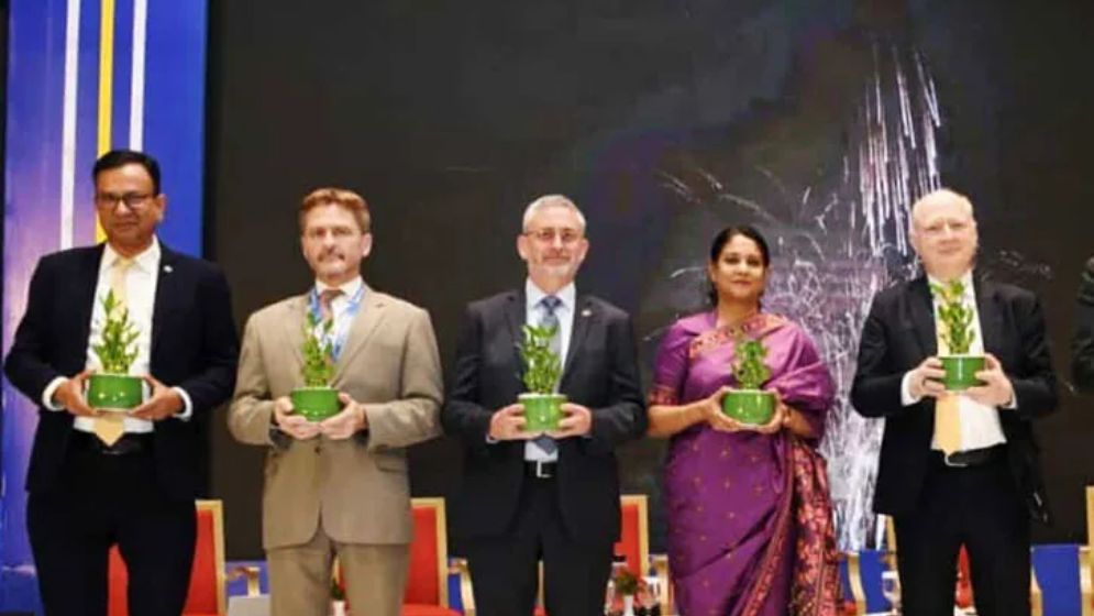 ইউরোপের প্রযুক্তি ও সাশ্রয়ী অর্থায়নের সহায়তা জরুরি : রিজওয়ানা