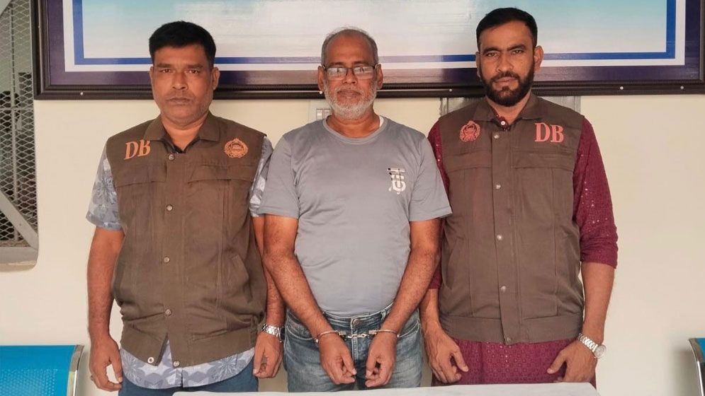 বগুড়া শহর আ.লীগের সাধারণ সম্পাদক ববি ঢাকায় গ্রেপ্তার