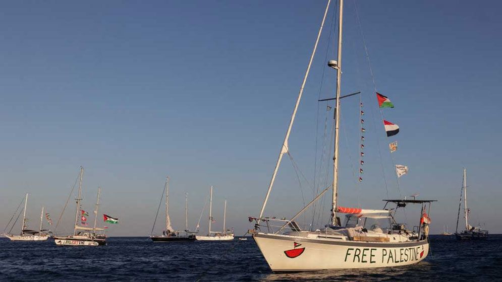 গাজার পথে গ্লোবাল সুমুদ ফ্লোটিলা, ১৩ নৌযান আটক, বাকি ৩০ এগিয়ে চলছে