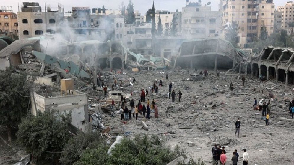 গাজায় ইসরায়েলি হামলা আরও তীব্র, শহর ছাড়তে হুঁশিয়ারি