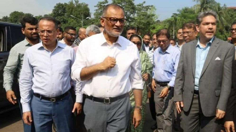 ৩ দিনের অতিরিক্ত ফ্লাইটের চার্জ মওকুফ করলো সরকার