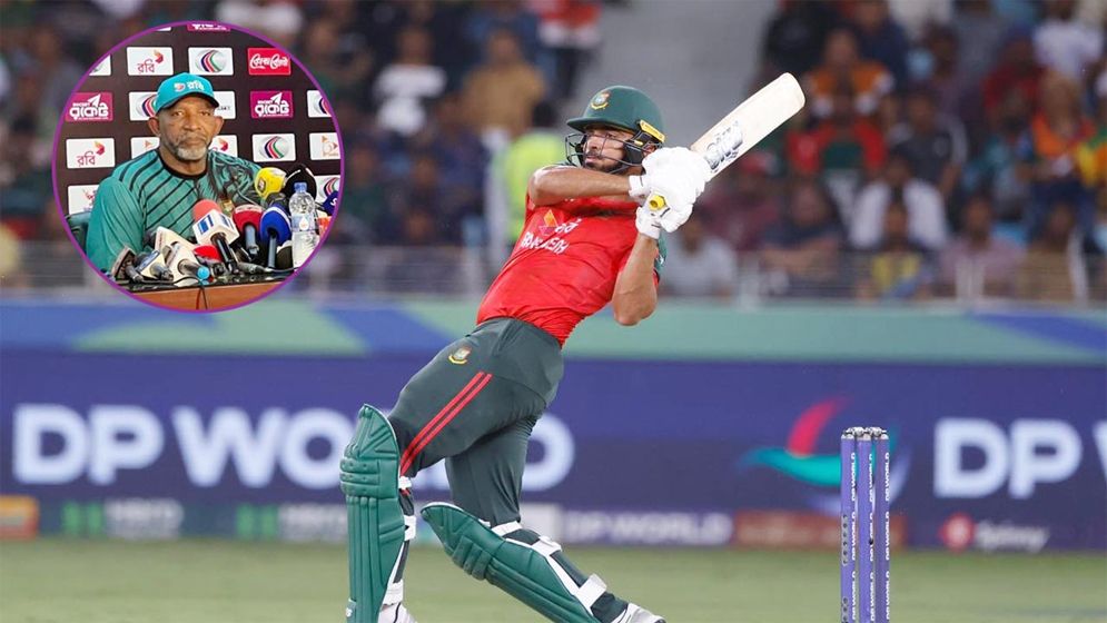 সাইফকে ‘সারপ্রাইজ প্যাকেজ’ আখ্যা দিয়ে সেঞ্চুরি দেখার অপেক্ষায় সিমন্স