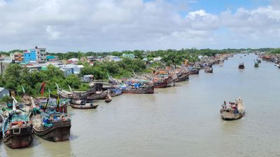 সোনাগাজীতে কর্মহীন দুই হাজার জেলে, সহায়তা পাবেন মাত্র ২৭৫ জন