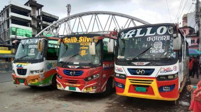 বগুড়ায় করতোয়া গেটলক বাসের ধর্মঘট, ভোগান্তিতে শত শত যাত্রী