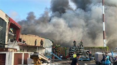 শাহজালালে আগুন, ঢাকার ফ্লাইট নামল সিলেটে