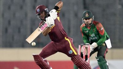 টস হেরে বোলিংয়ে বাংলাদেশ