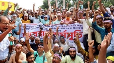 তিন দফা দাবিতে আজ দুপুরে শাহবাগ ব্লকেডের ঘোষণা এমপিওভুক্ত শিক্ষকদের