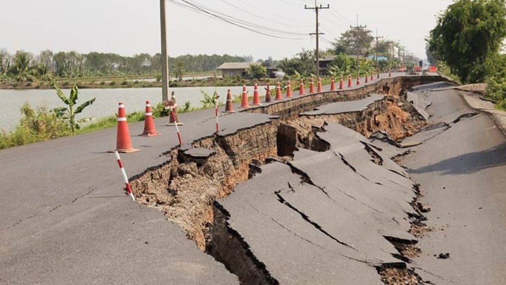 নবীজি (সা.) ভূমিকম্পে নিহতদের সম্পর্কে যা বলেছেন