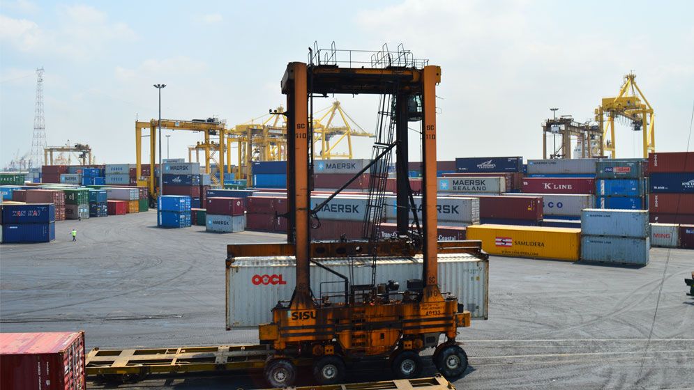 চট্টগ্রাম বন্দরের দুই টার্মিনাল বিদেশিদের হাতে, বিনিয়োগ ও স্বচ্ছতা নিয়ে মিশ্র প্রতিক্রিয়া