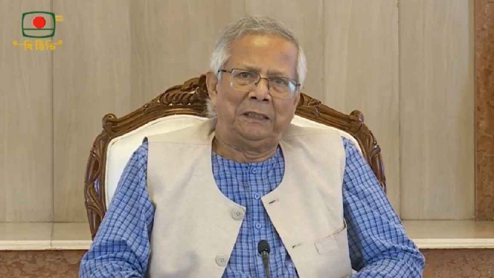 সংসদ নির্বাচনের দিনই গণভোট অনুষ্ঠিত হবে: প্রধান উপদেষ্টা