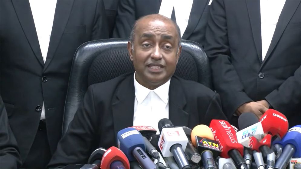 পদে থেকেও নির্বাচন করা যায়, আইনি বাধা নেই: অ্যাটর্নি জেনারেল