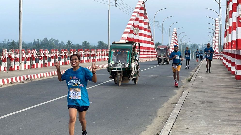দেড় সহস্র রানার নিয়ে কক্সবাজার ম্যারাথন সম্পন্ন