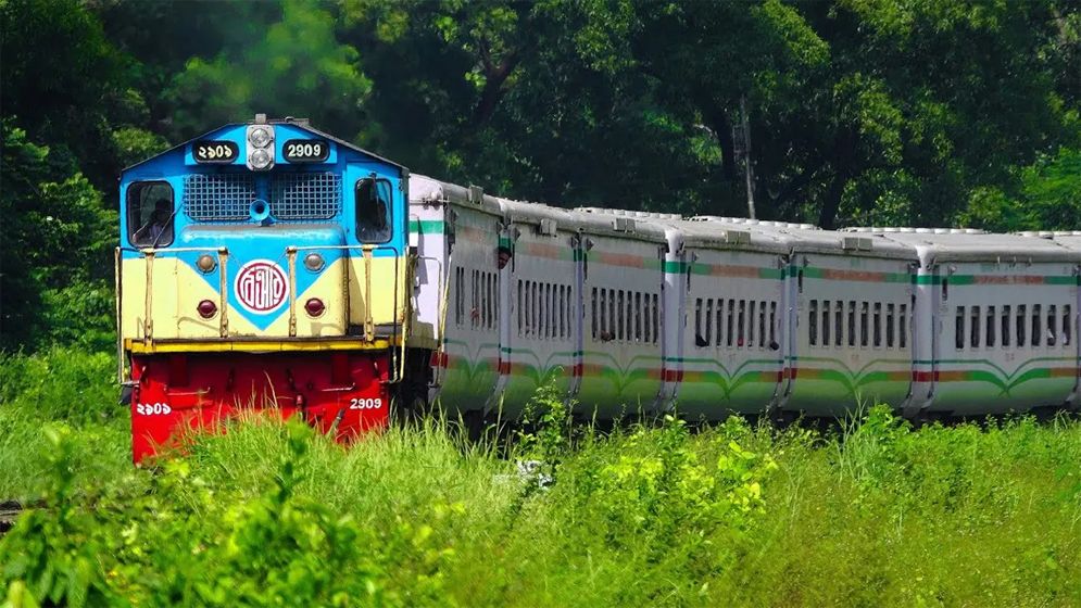 সিলেটের সঙ্গে সারা দেশের ট্রেন চলাচল বন্ধ