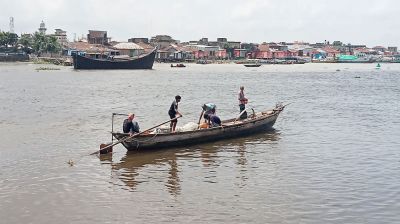 আজ থেকে জাটকা ইলিশ ধরায় আট মাসের নিষেধাজ্ঞা