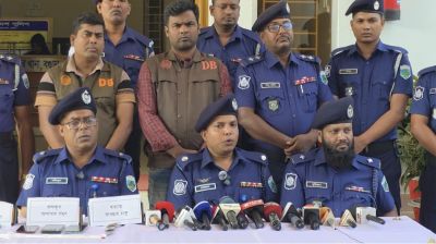 বগুড়ায় চালককে হত্যা করে ইজিবাইক ছিনতাই, গ্রেফতার ২