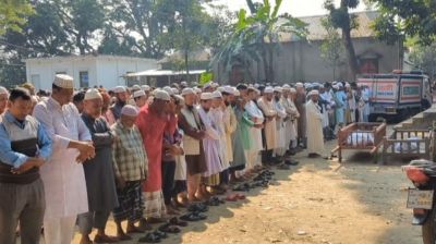 নরসিংদীতে ভূমিকম্পে দেয়াল ধসে নিহত বাবা–ছেলের দাফন সম্পন্ন