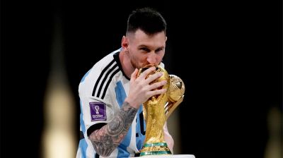 ২০২৬ বিশ্বকাপে খেলার ইঙ্গিত দিলেন মেসি