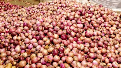 পেঁয়াজের দাম বেড়েছে কেজিপ্রতি ৪০ টাকা