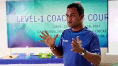 সহকারী কোচের পদ ছাড়ছেন সালাউদ্দিন, আয়ারল্যান্ড সিরিজেই শেষ দায়িত্ব