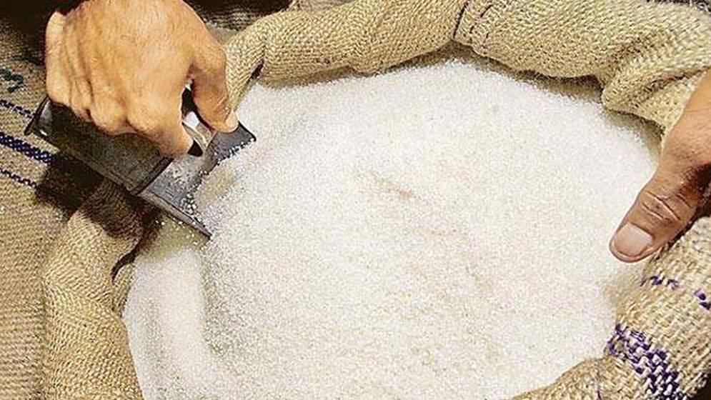 তিন বছর পর চিনির দাম ১০০ টাকার নিচে