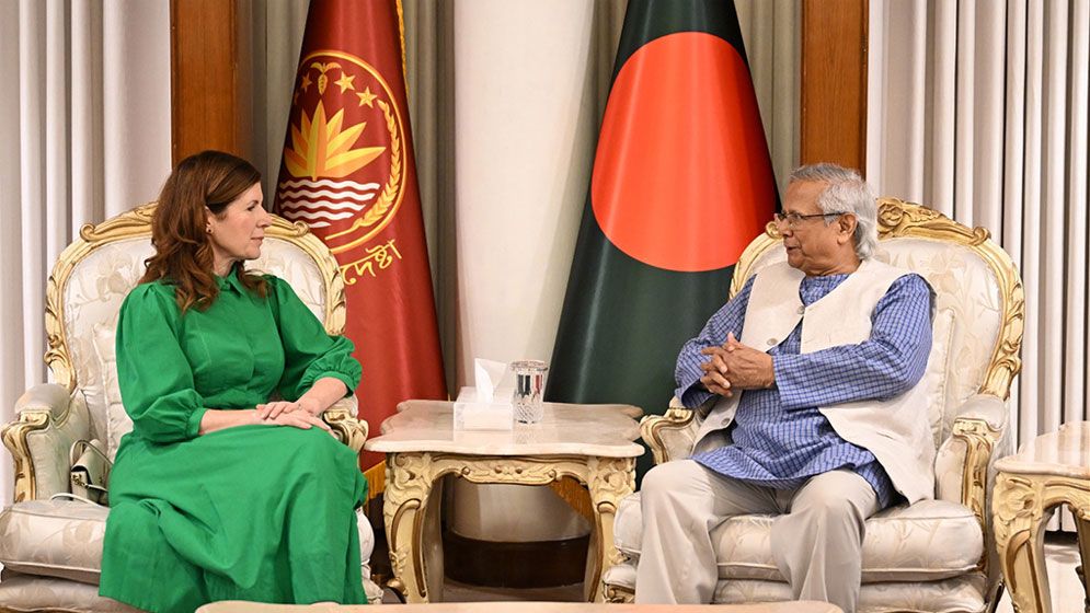 আগামী নির্বাচনে অংশ নিতে পারবে না আওয়ামী লীগ: প্রধান উপদেষ্টা