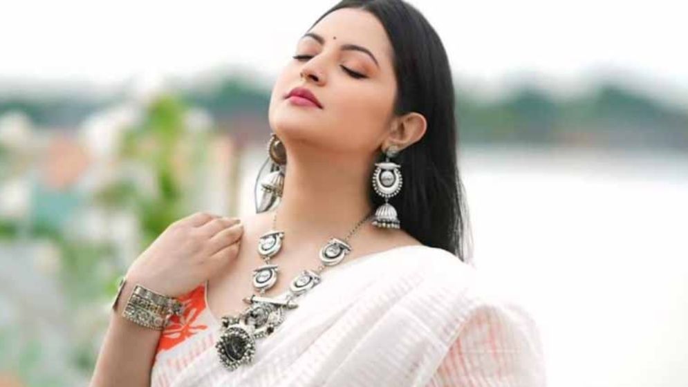 পরীমণির সিনেমার শুটিং শুরু