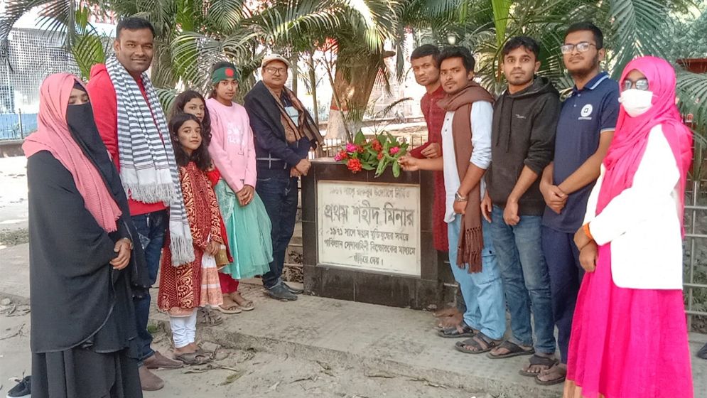 ‎বিজয় দিবসে রাবি'র প্রথম শহীদ মিনার পরিচ্ছন্নতায় গ্রীন ভয়েস
