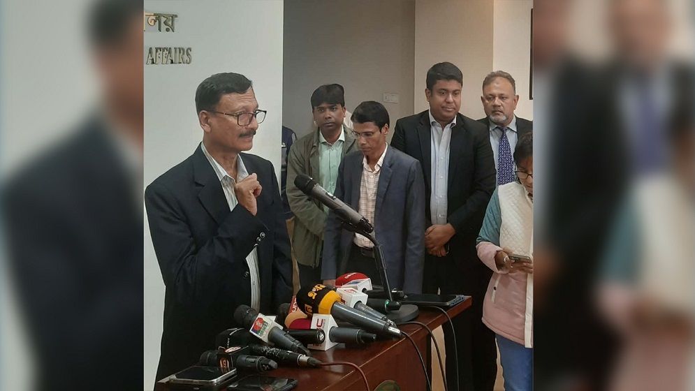 দিল্লিতে হাইকমিশনে হামলার ব্যাখ্যা প্রত্যাখ্যান করল অন্তর্বর্তী সরকার