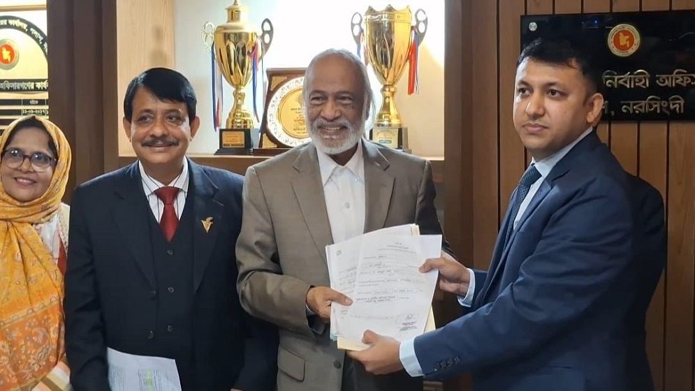 আমরা বিশ্বাস করি গণতন্ত্র হচ্ছে সকল রোগের নিয়ামক: মঈন খান