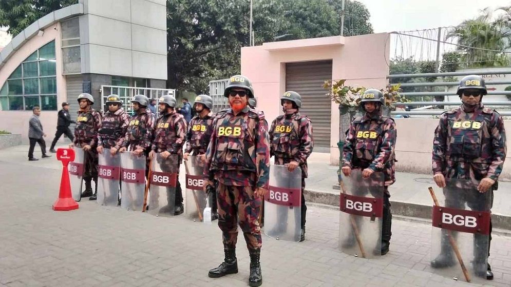 খালেদা জিয়ার জানাজা-দাফন সুষ্ঠুভাবে সম্পন্ন করতে ২৭ প্লাটুন বিজিবি মোতায়েন