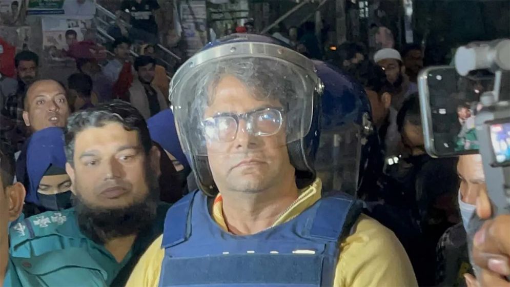 ৫ দিনের রিমান্ডে আনিস আলমগীর