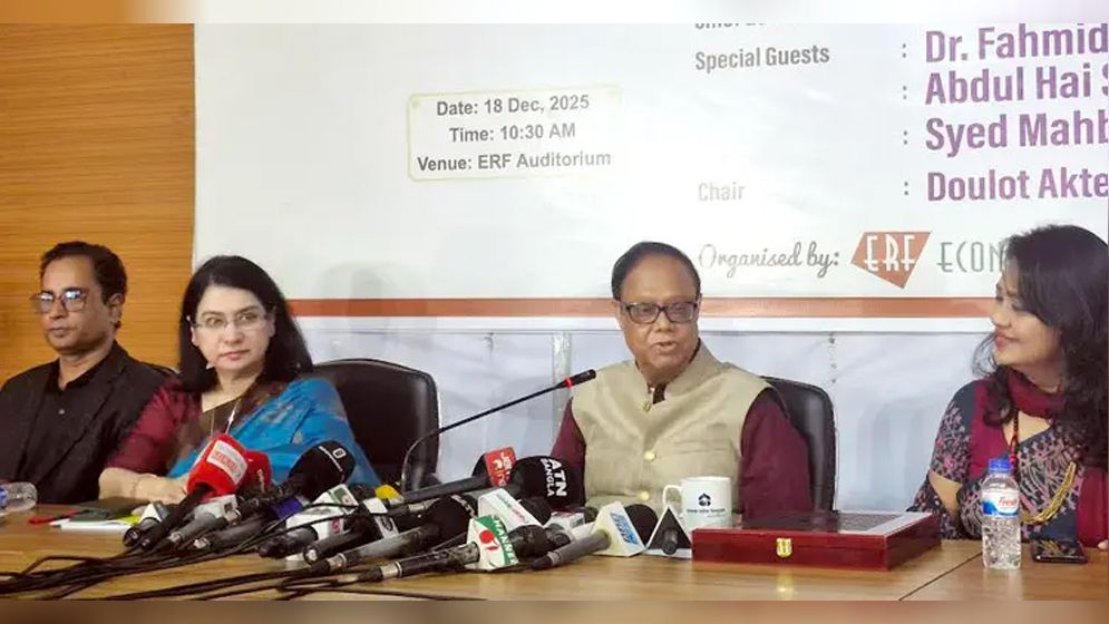 ব্যাংক খাতে আস্থা ফেরাতে আংশিকভাবে সফল হয়েছি: গভর্নর