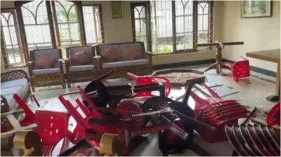 সাবেক মন্ত্রী আনিসুল ইসলামের গ্রামের বাড়িতে অগ্নিসংযোগ ও ভাঙচুর