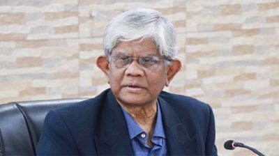 লুকিয়ে রাখা টাকা ব্যাংকে জমা দেওয়ায় বাড়ছে কোটিপতি