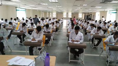 এমবিবিএস-বিডিএস ভর্তি পরীক্ষা অনুষ্ঠিত