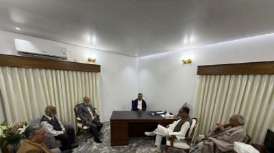 দেশে ফেরার পর প্রথমবার বিএনপির গুলশান কার্যালয়ে তারেক রহমান