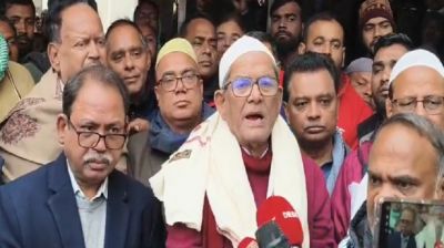 মনোনয়নপত্র জমা দিলেন মির্জা ফখরুল